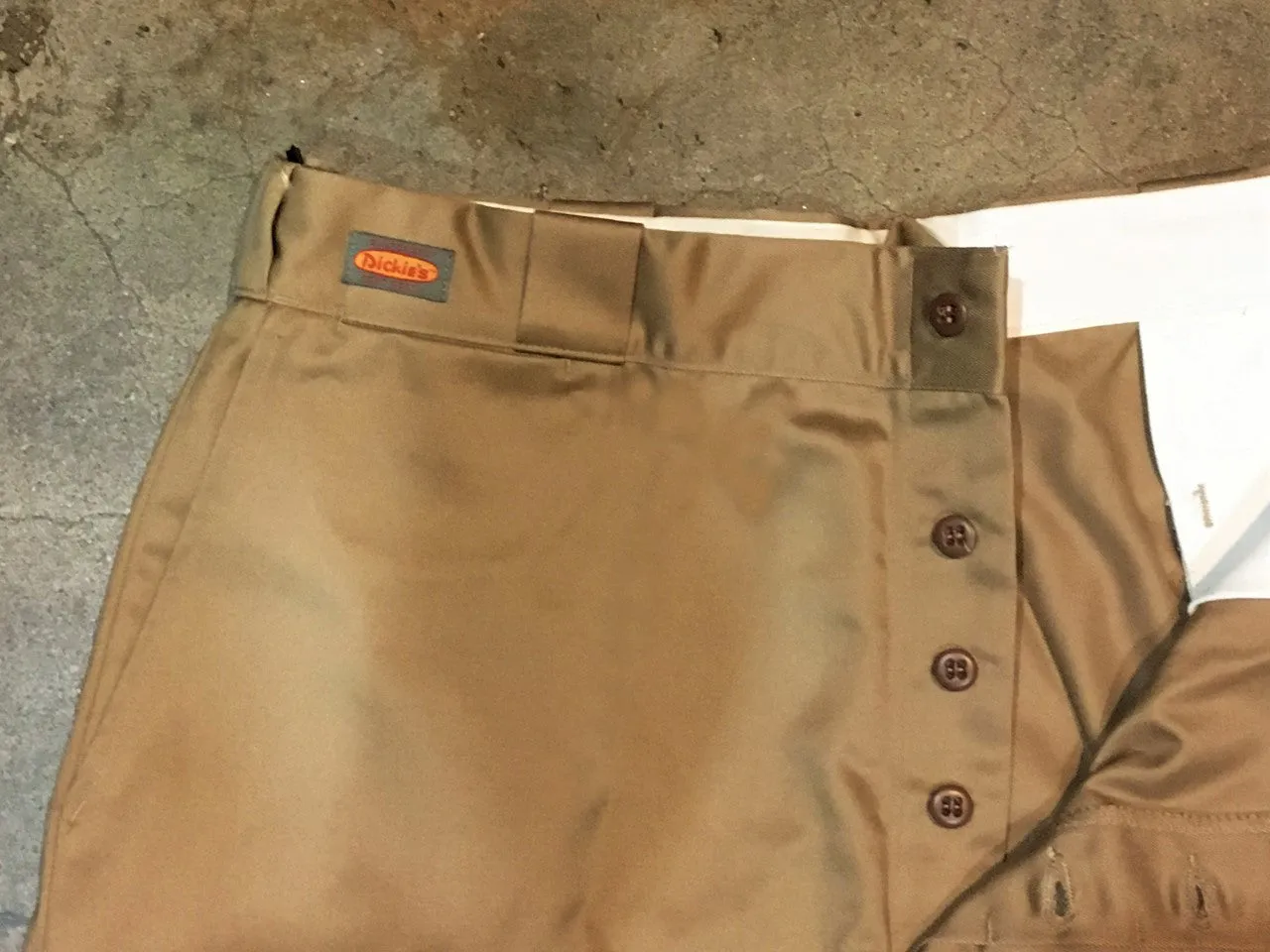 784AS Dickies 1922 Hemmed Chino Pants Suntan