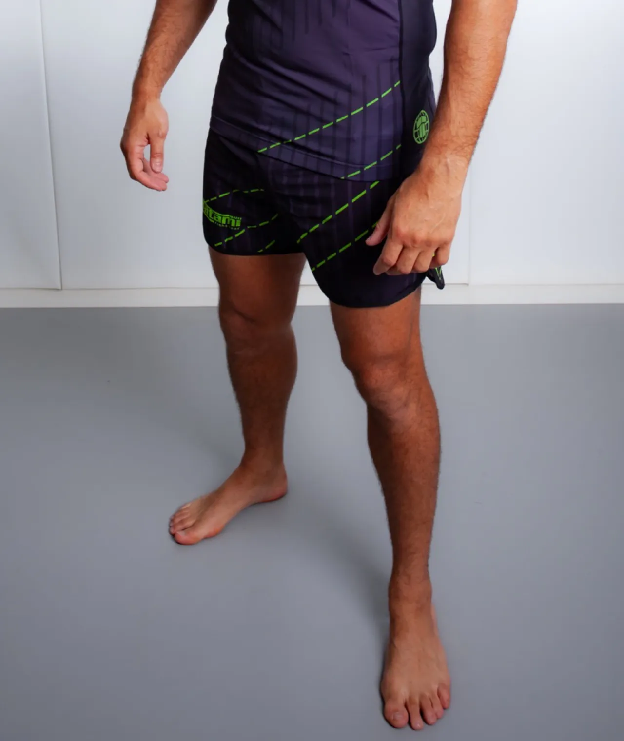 Abstract High Cut Shorts - Black