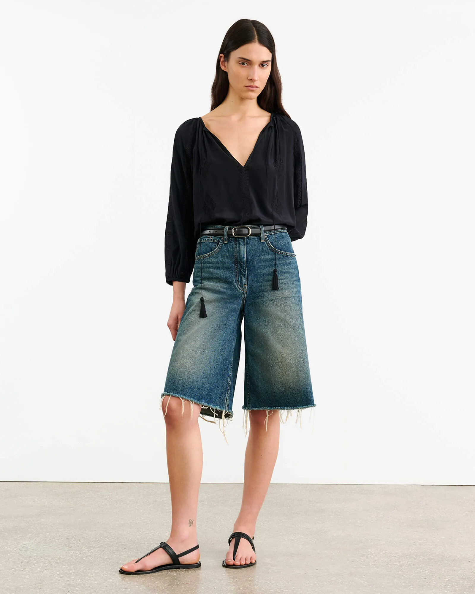 ALONA JEAN SHORT