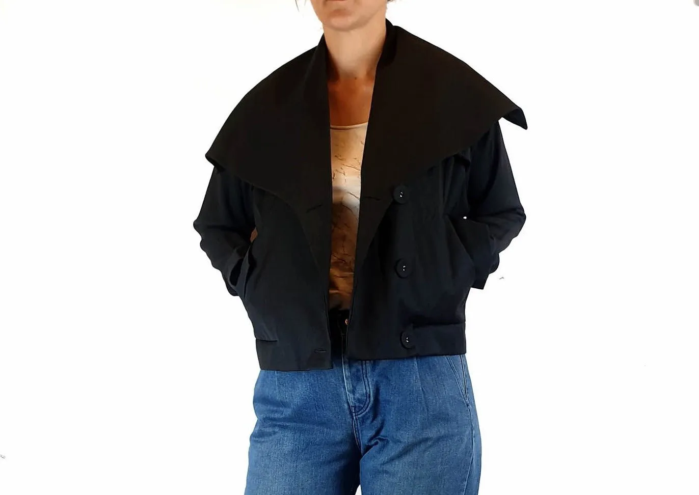 Alpha 60 grey 100% wool jacket size XS (best fits size 8)
