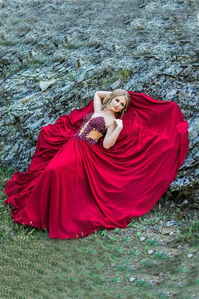 Appliques Beading Strapless Red A Line Chiffon See-through Fashion Prom Dresses OK672