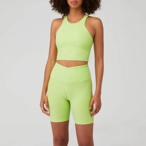 BEYOND YOGA NWT SpaceDye At Your Leisure High Waisted Corssover Shorts Size XS