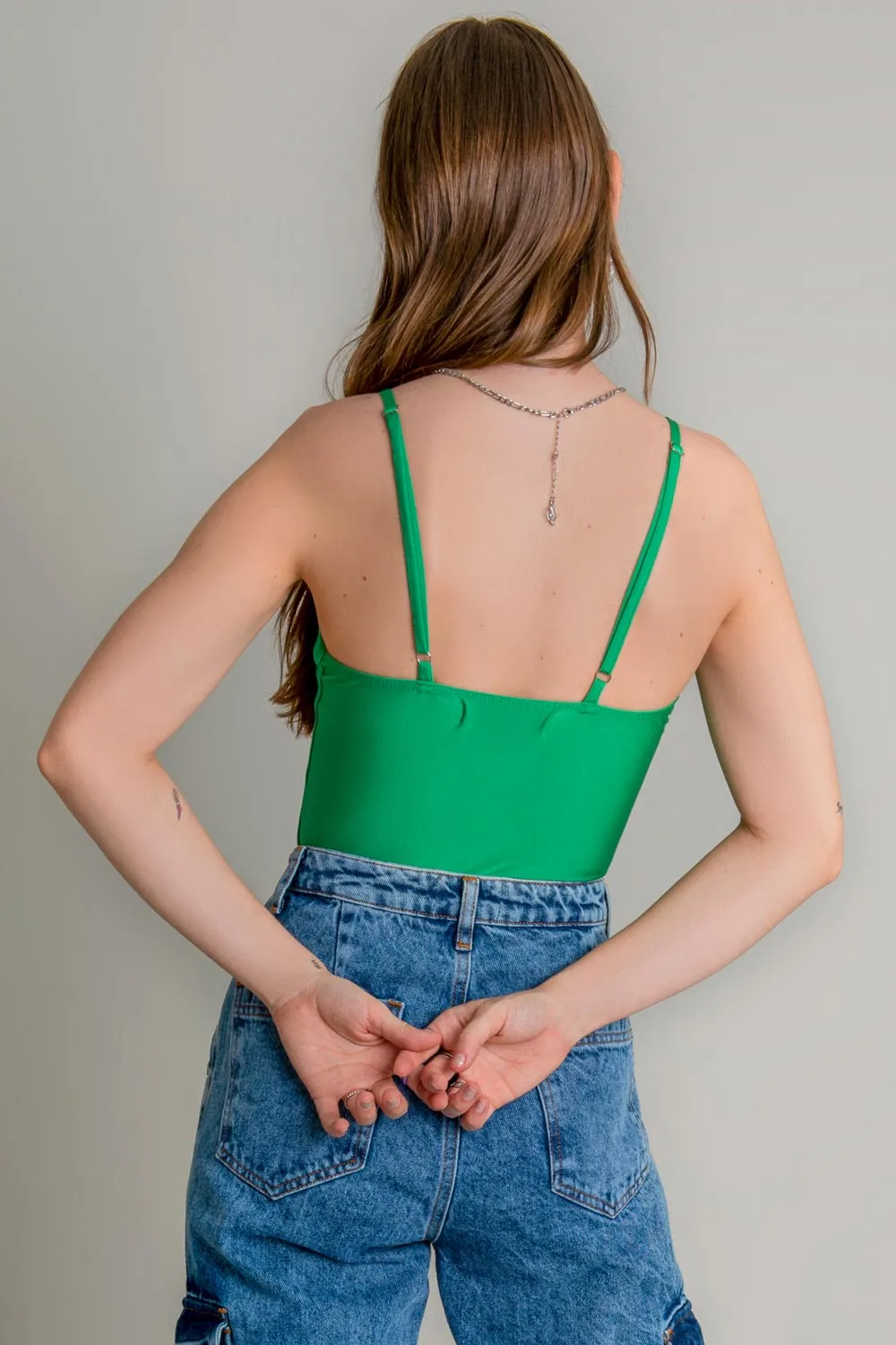 Body tirantes escote v