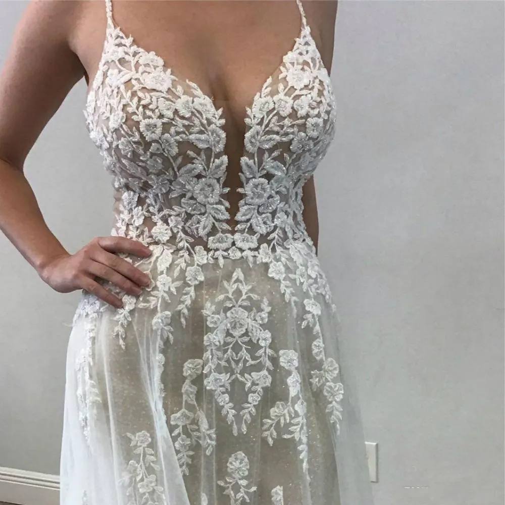 Bohemian Beach A Line Wedding Dress Beautiful Tulle Skirt Backless Lace Appliqued & Plunging Bodice