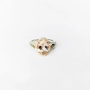 CA - New York 18 Karat Gold  Morganite and Diamond Ring