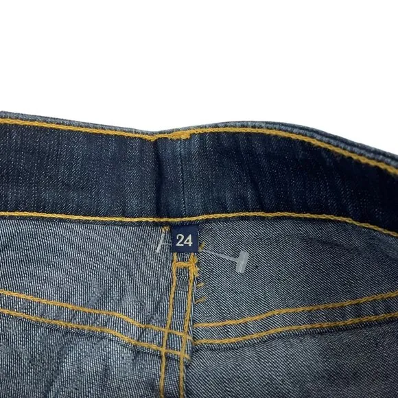 Carmar Shorts Womens Sz 24 Dark Denim Bermuda Stretch Mid Cut Raw Hem $219 Nwt