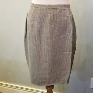 Classiques Entier detailed pencil mini skirt Women's Size 6 (S5)