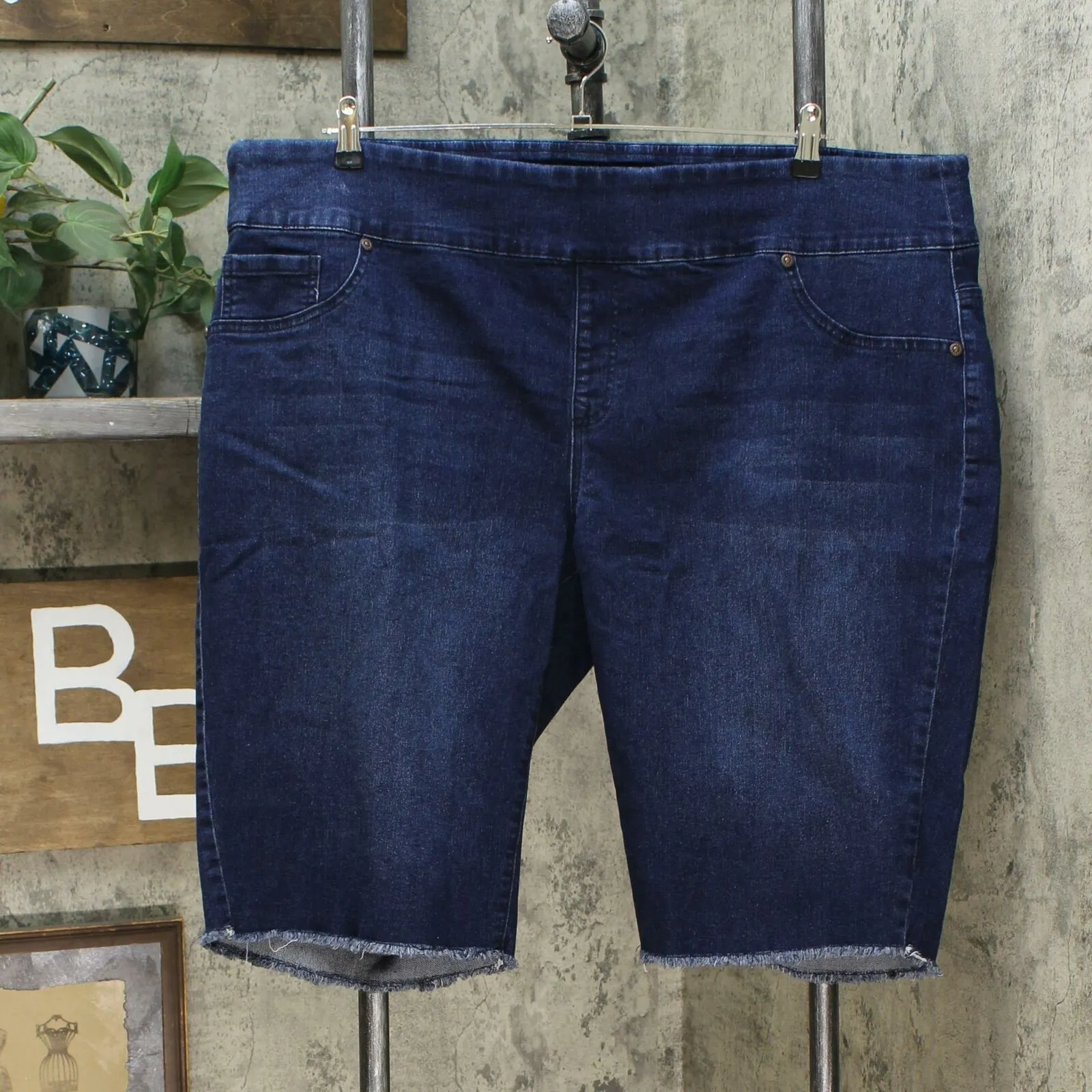 DG2 by Diane Gilman Classic Stretch Pull On Bermuda Shorts Indigo Plus 3X