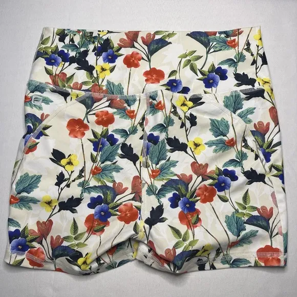 Fabletics Define High Waisted Shorts &amp; Clara Sports Bra Poppy Field S