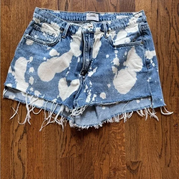 FRAME  Le Ultra Baggy hi waisted denim frayed splatter bleached shorts size 29