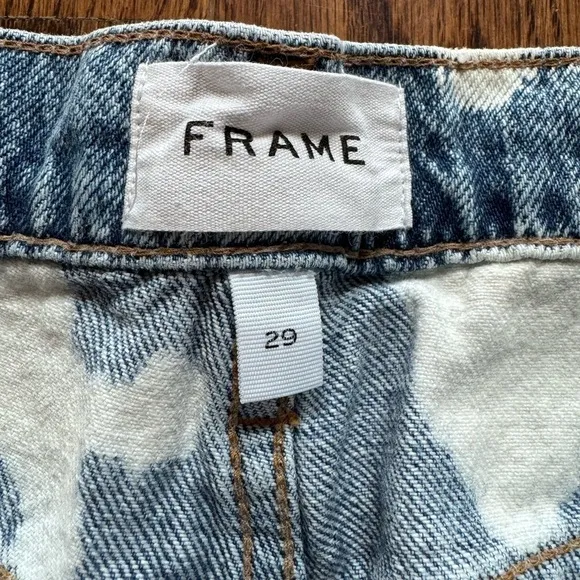 FRAME  Le Ultra Baggy hi waisted denim frayed splatter bleached shorts size 29