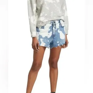 FRAME  Le Ultra Baggy hi waisted denim frayed splatter bleached shorts size 29