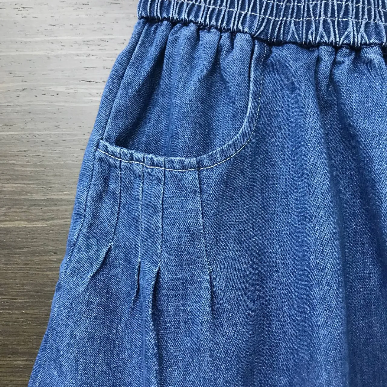 K040 寬腳牛仔短褲