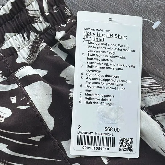 Lululemon Hotty Hot High-Rise Lined Short 4&quot; shorts size‎ 2 NWT
