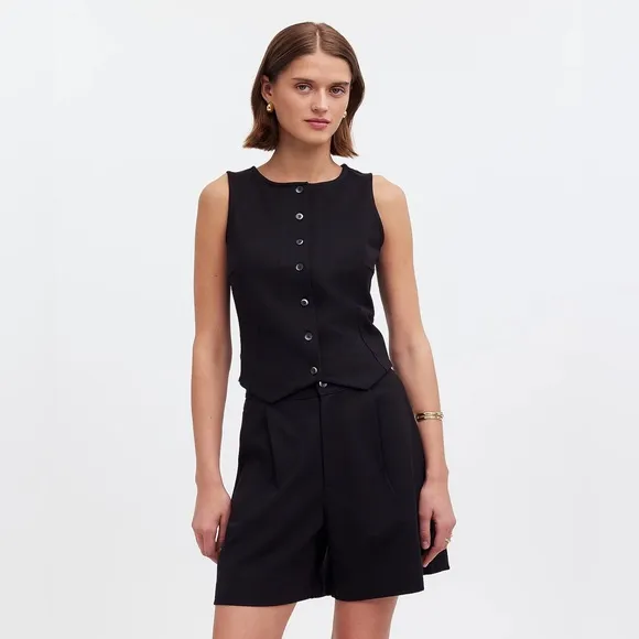 Madewell Cutaway Button-Front Vest in Ponte