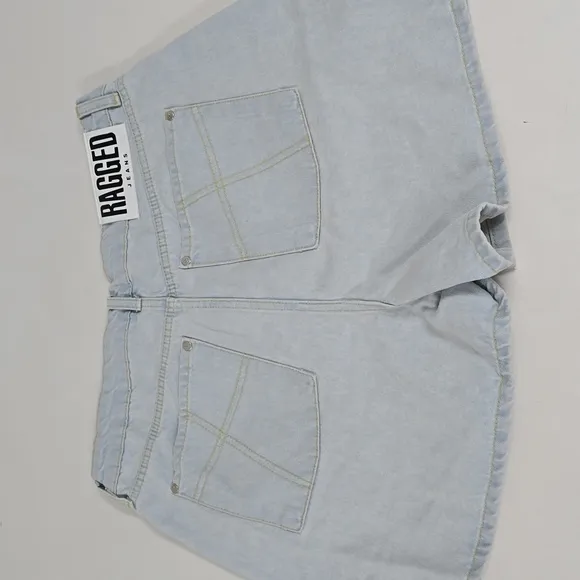 MOM SHORT STONEWASH