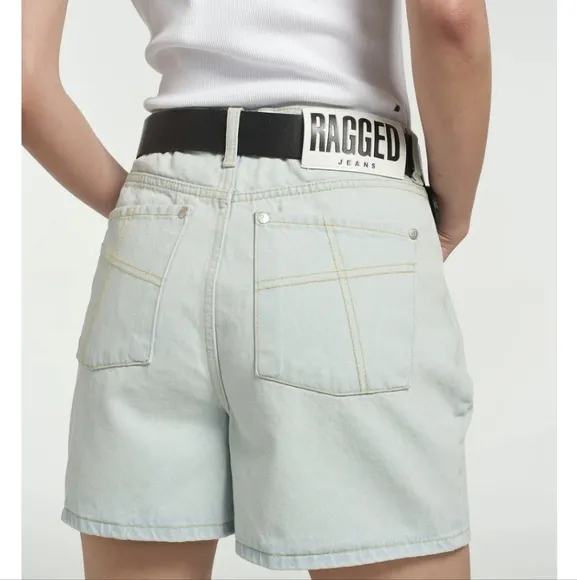 MOM SHORT STONEWASH