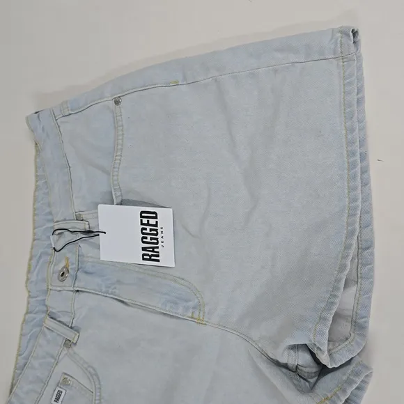MOM SHORT STONEWASH