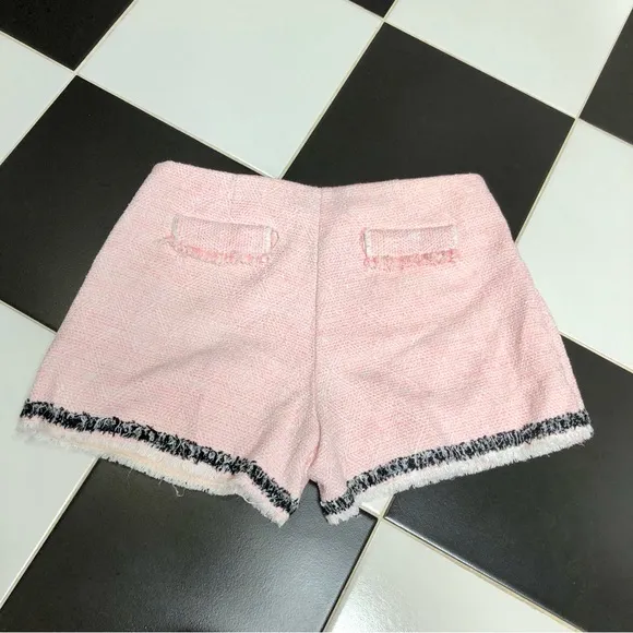 MSGM Pink Tweed Shorts Boucle Light Pink Fringe Plaid White Black Trim Preppy 12