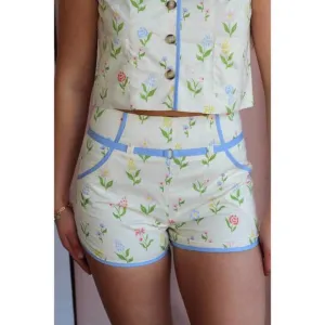 NEW AUREUM pia floral short in ivory