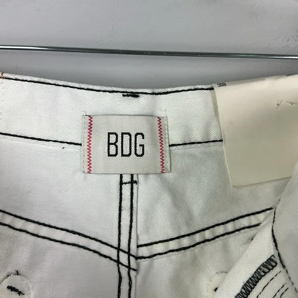 NEW BDG Pinched Waist Shorts High Waisted Cotton Size 31 Frayed Hem Festival