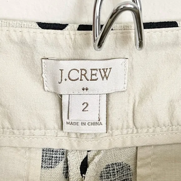 NEW J. Crew Polka Dot Pleated Flat Front Ivory Shorts Women’s size 2