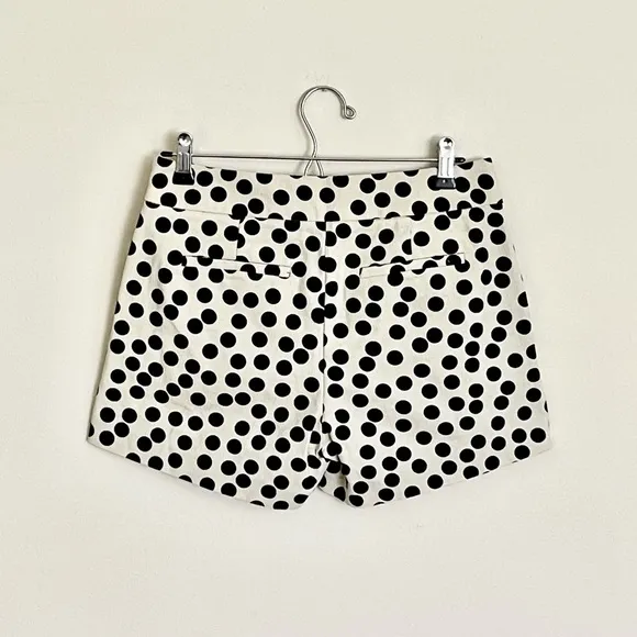 NEW J. Crew Polka Dot Pleated Flat Front Ivory Shorts Women’s size 2