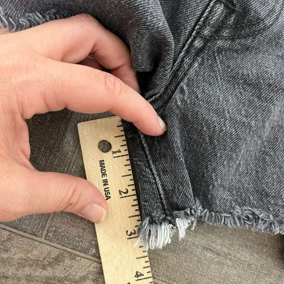 NEW Levi’s 501 High Rise Cut Off Shorts