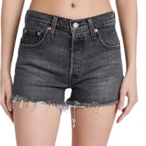 NEW Levi’s 501 High Rise Cut Off Shorts