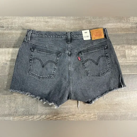 NEW Levi’s 501 High Rise Cut Off Shorts