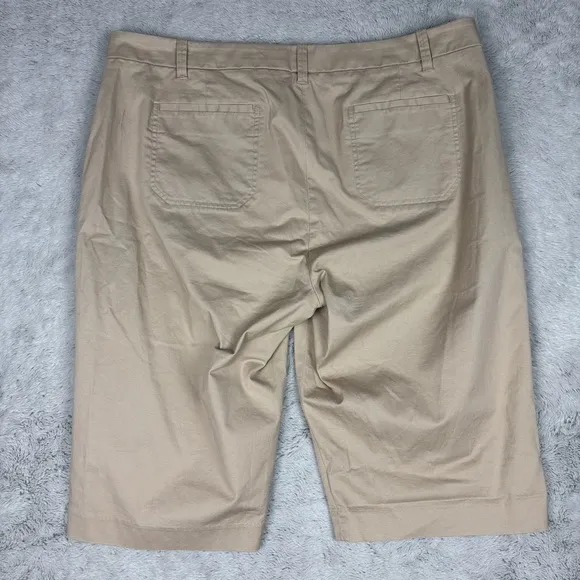 NEW Vince Womens Bermuda Long Shorts Tan Cotton Spring Vacation Sz 16 Minimalist