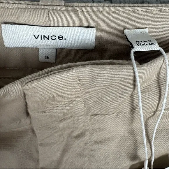 NEW Vince Womens Bermuda Long Shorts Tan Cotton Spring Vacation Sz 16 Minimalist