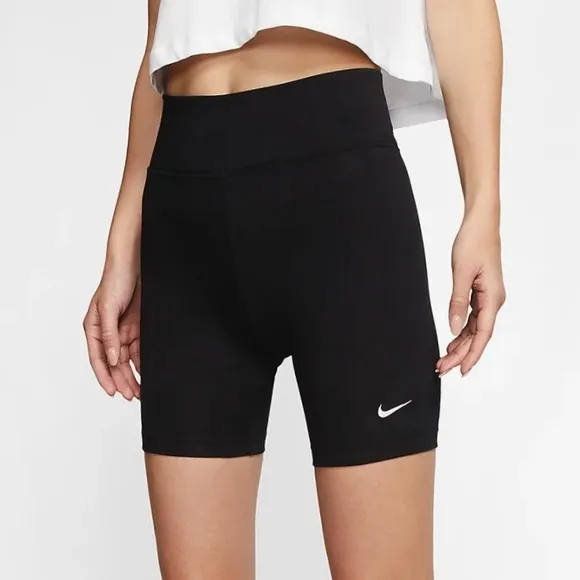 Nike Women's Leg-A-See Bike Shorts - 2 pack Grey &amp; Black NWOT