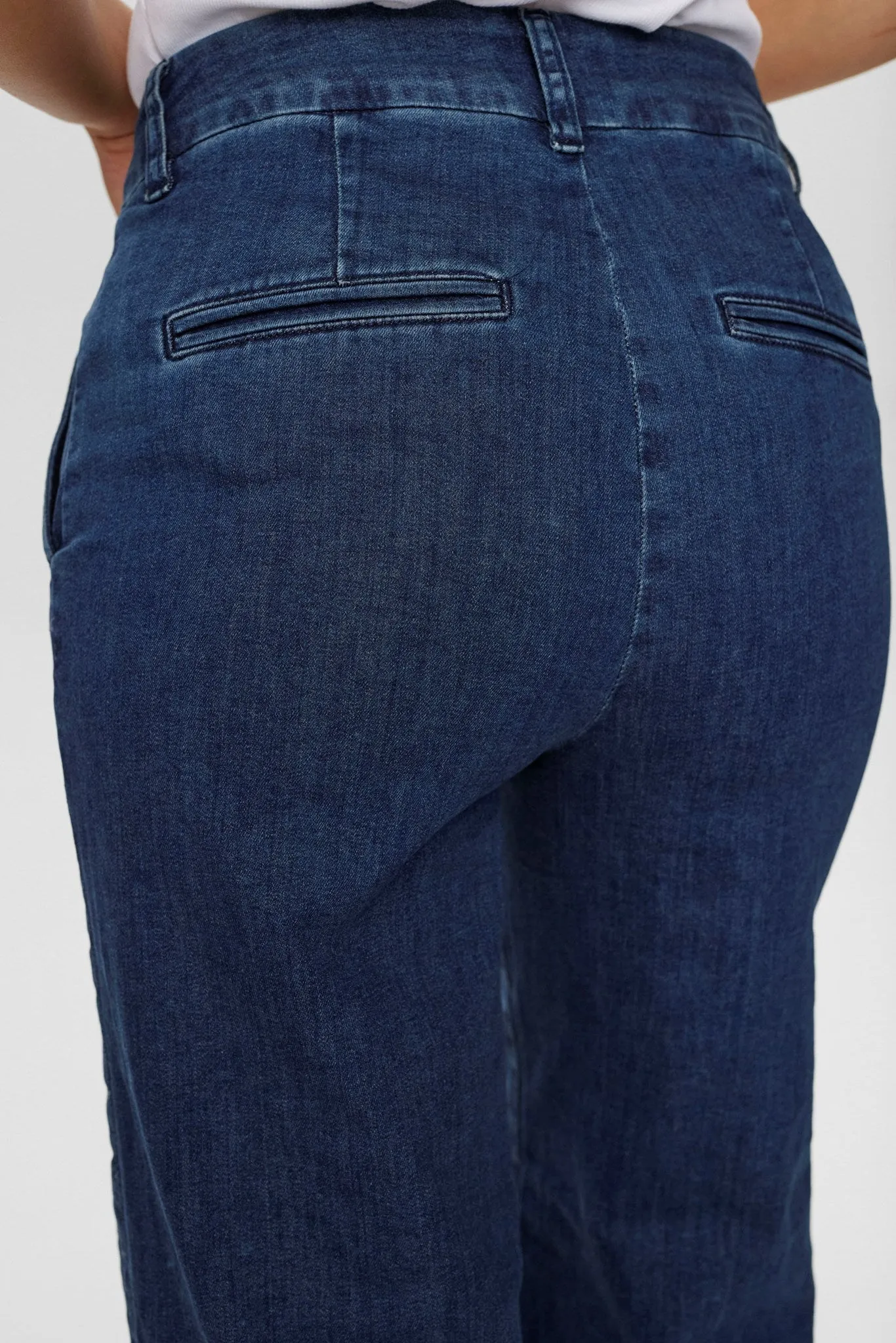NUAMBER PANTS SHORT  - Medium Blue Denim