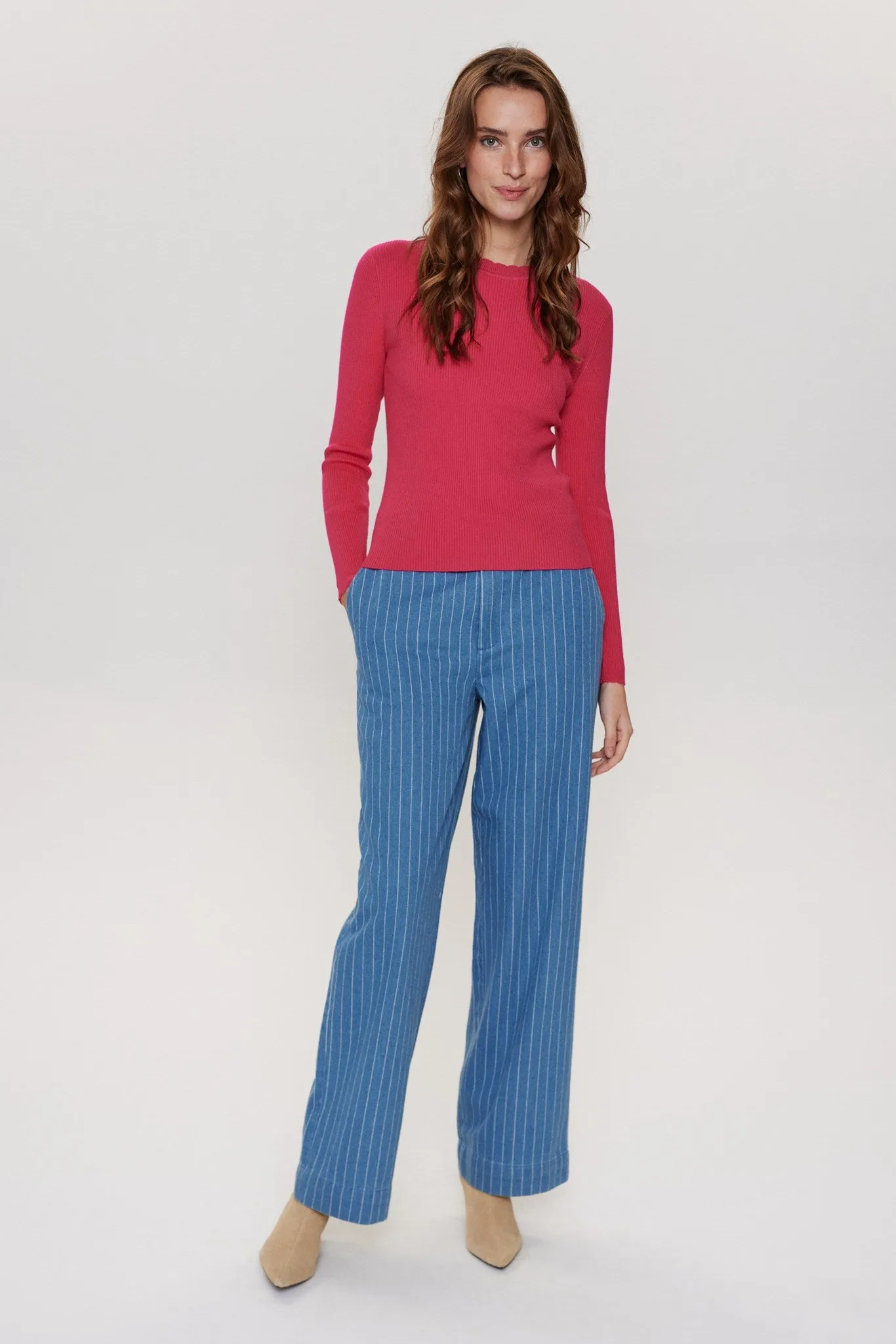 NUROA O-NECK PULLOVER  - Raspberry Sorbet