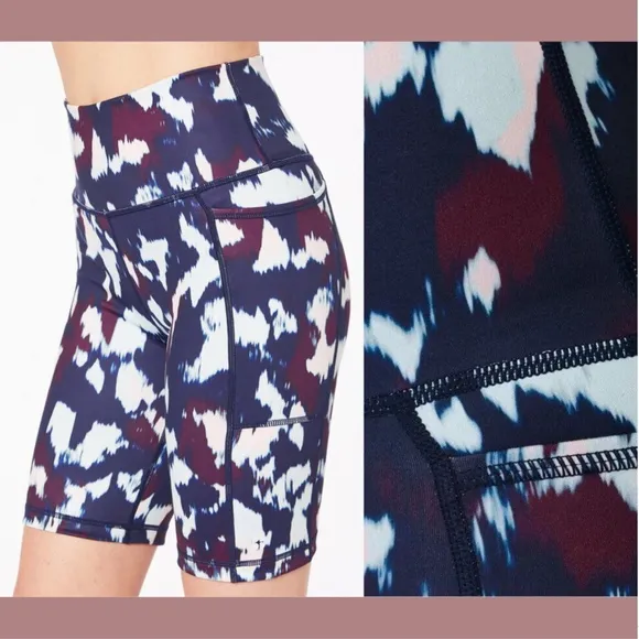 NWT $78 SWEATY BETTY [‎ XXS 0 ] Super Sculpt 8&quot; Biker Shorts Blue Flow Print