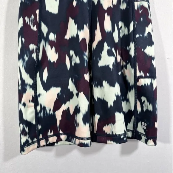 NWT $78 SWEATY BETTY [‎ XXS 0 ] Super Sculpt 8&quot; Biker Shorts Blue Flow Print