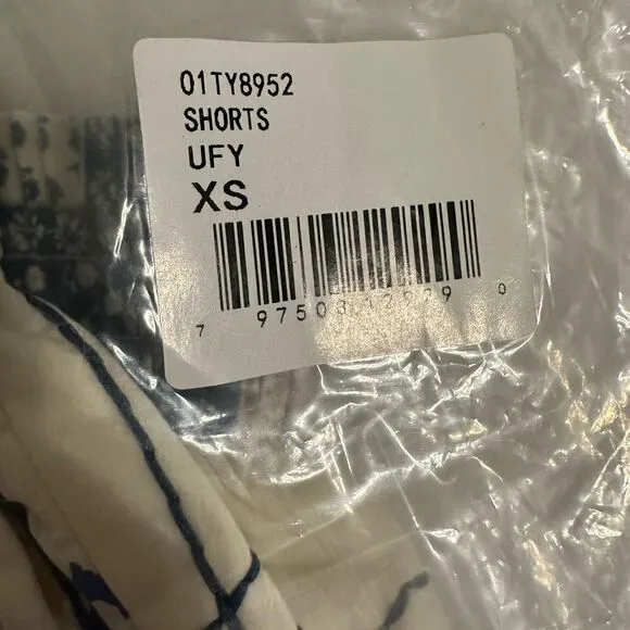 NWT Blank NYC Women’s Printed Quilted High Waisted Shorts White/Blue - XSmall