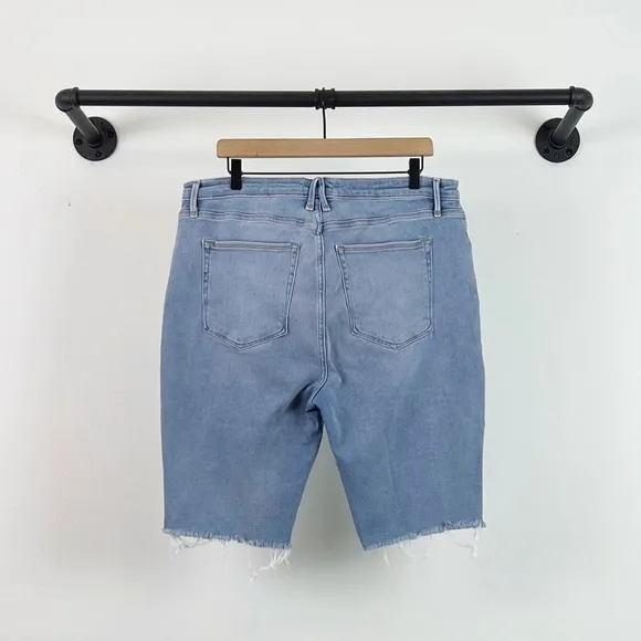 NWT Good American High Rise Fray Hem Bermuda Shorts in Blue459