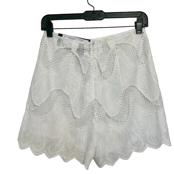 NWT Guess Marciano Geometric Embrodiered Shorts Sz 6 White