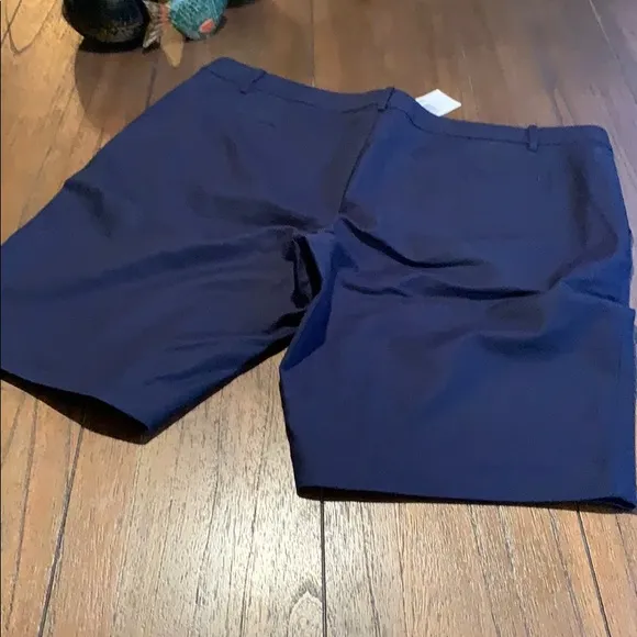 NWT Lauren Ralph Lauren ‘Capri Navy’ Bermuda Short
