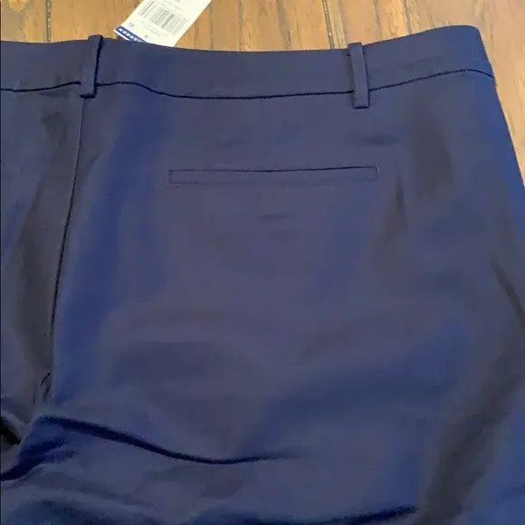 NWT Lauren Ralph Lauren ‘Capri Navy’ Bermuda Short