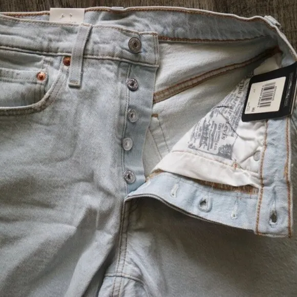 NWT Levis 501 Mid Thigh Denim Jean Shorts Size 27 Light Blue Wash