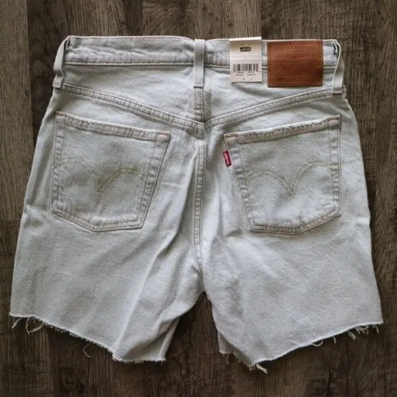 NWT Levis 501 Mid Thigh Denim Jean Shorts Size 27 Light Blue Wash