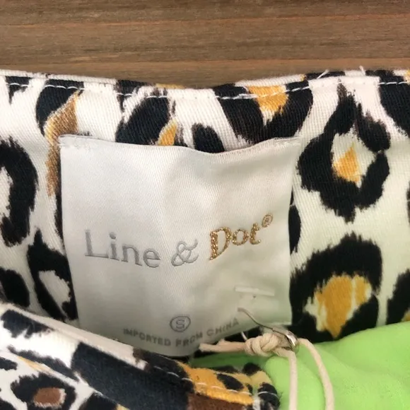 NWT Line &amp; Dot High Waisted Leopard Shorts Size S