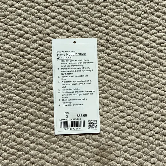 NWT lululemon Hotty Hot shorts