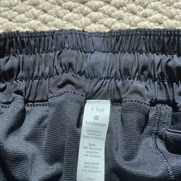 NWT lululemon Hotty Hot shorts