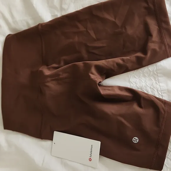 NWT lululemon Wunder Train High-Rise Short 8&quot; Size 4
