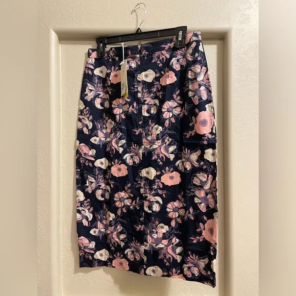 NWT MATA TRADERS Mid Skirt Pencil Watercolor Size S