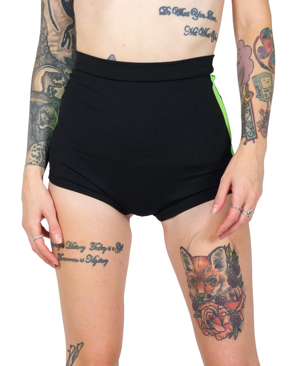 PADME HIGH WAISTED HOTPANTS